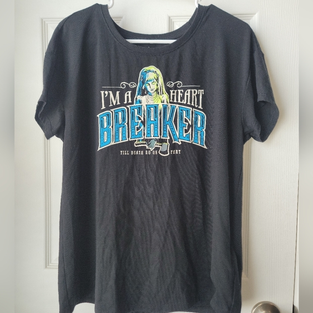 Disney T-Shirt for Women - Haunted Mansion - I'm a Heart Breaker SZ L
